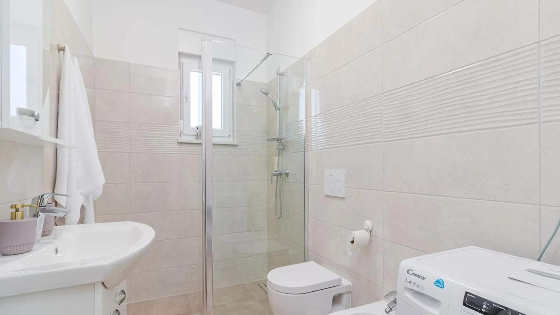 4 Guests Apartment In Medulin Croatia
