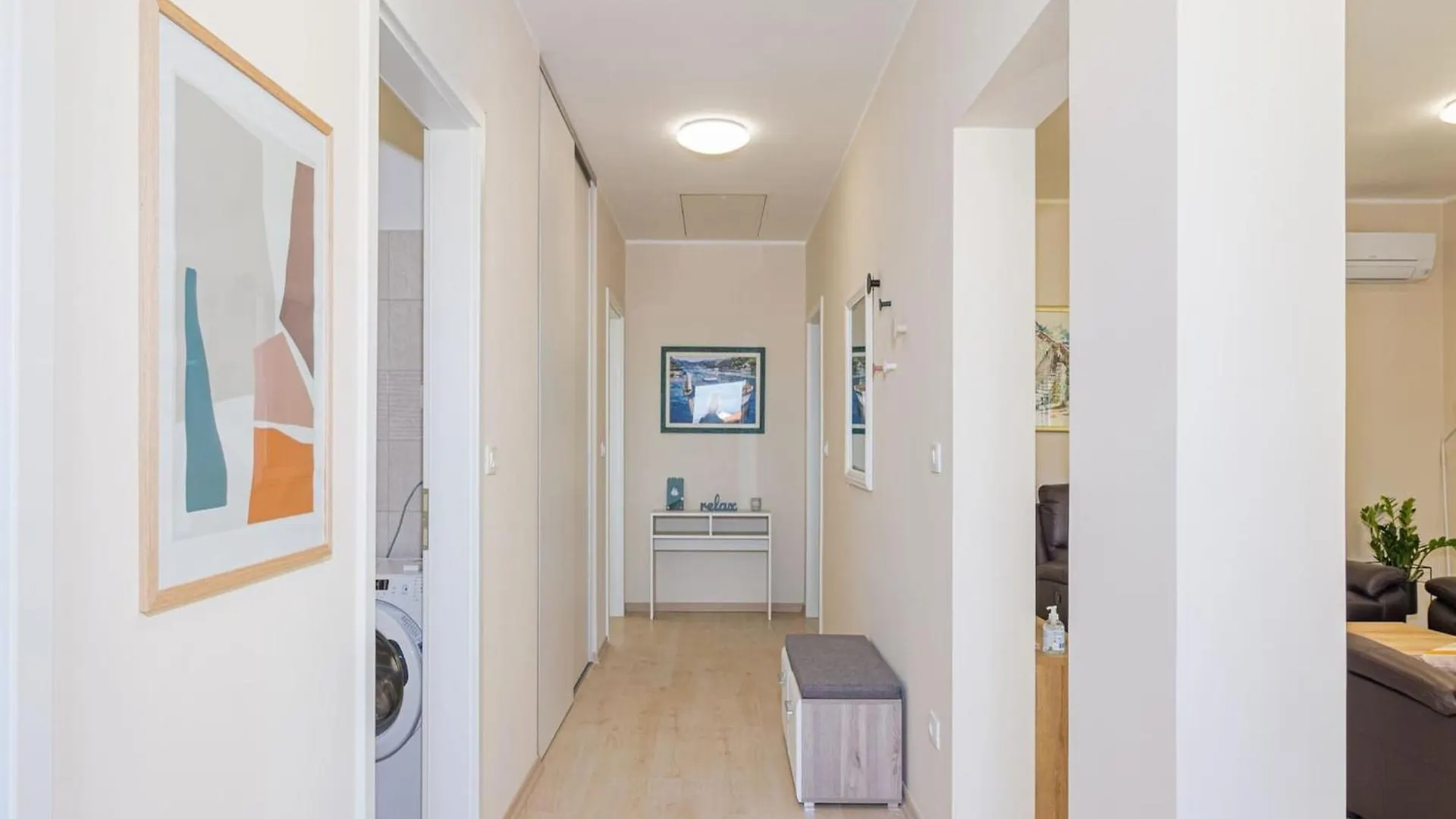 4 Guests Apartment In 메덜린